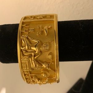 Avon Elizabeth Taylor Bracelet